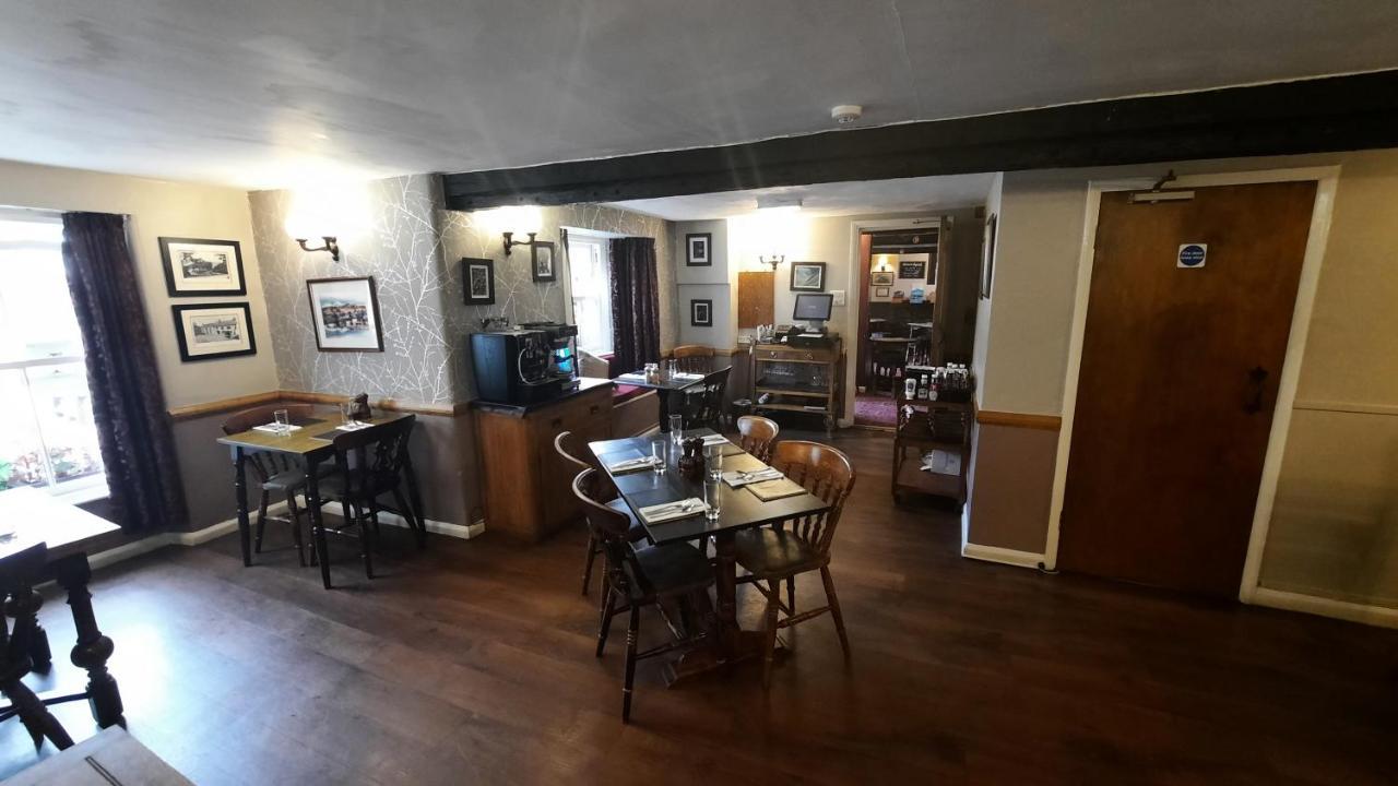 Kings Arms Hotel Hawkshead Eksteriør billede
