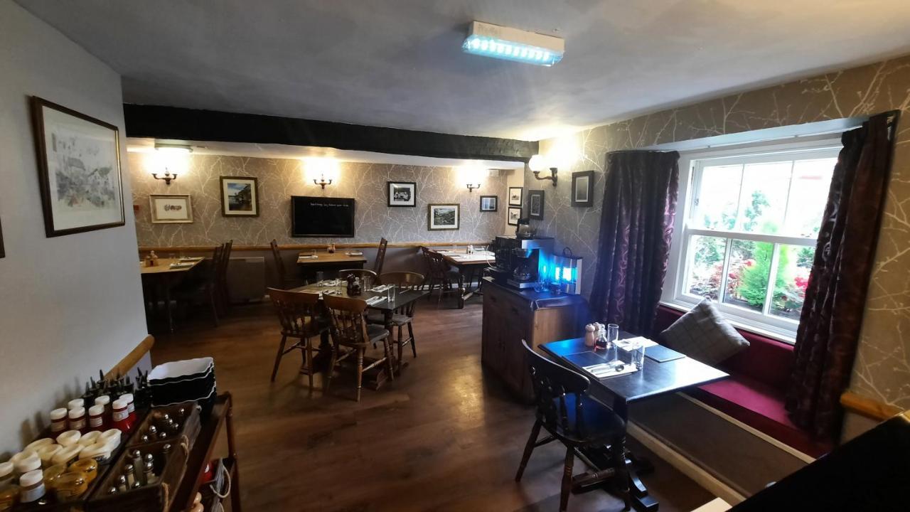 Kings Arms Hotel Hawkshead Eksteriør billede